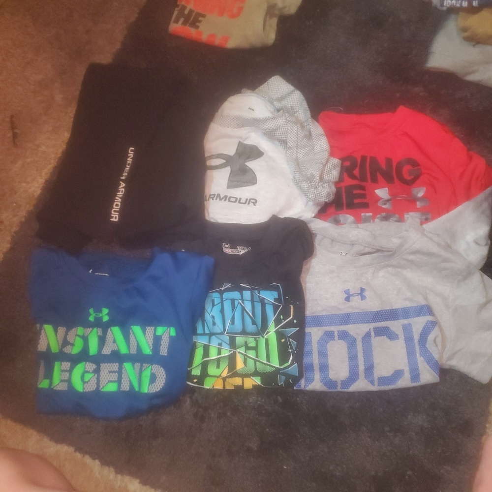 Under Armour lot